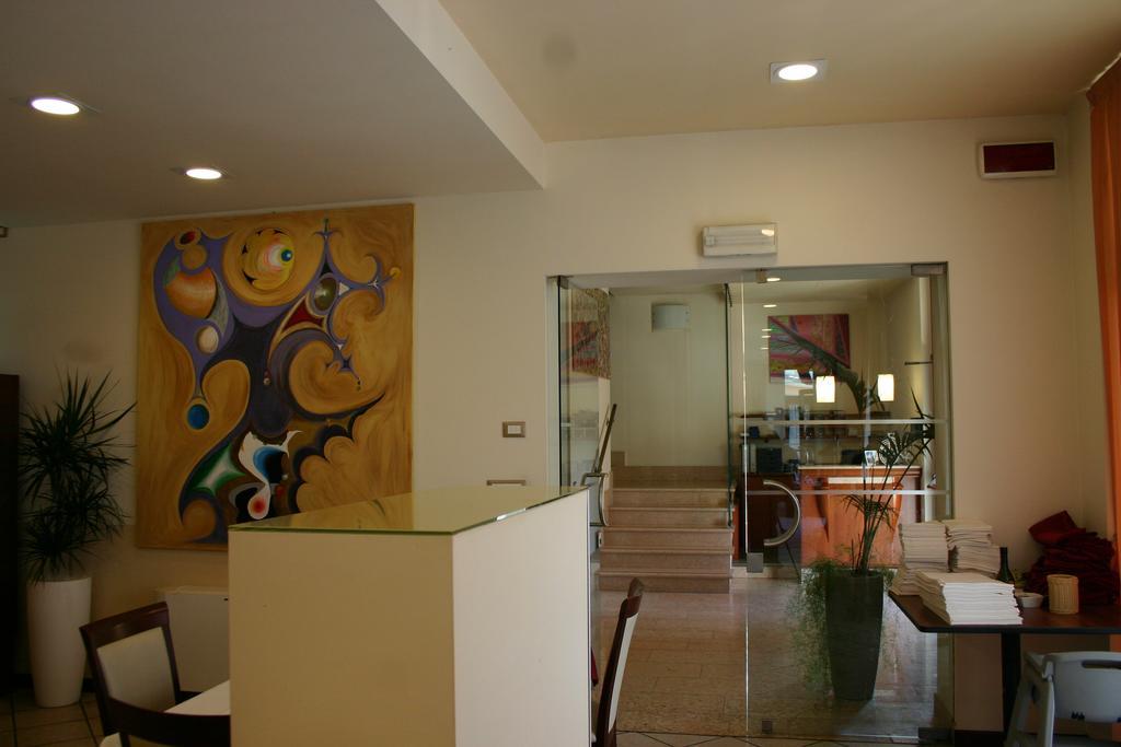 Hotel Moro Freoni San Pietro In Cariano Esterno foto